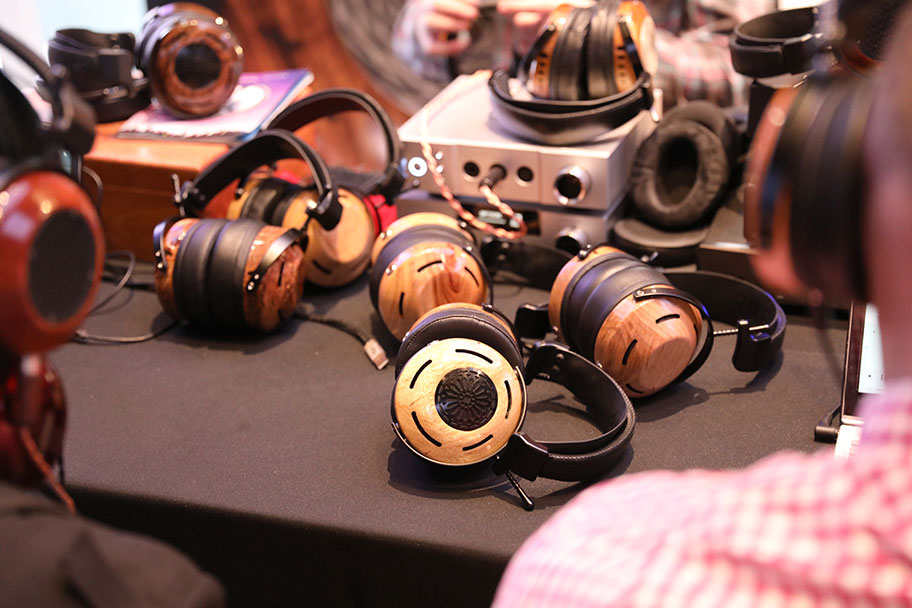 High End Headphones from ZMF | The Master Switch