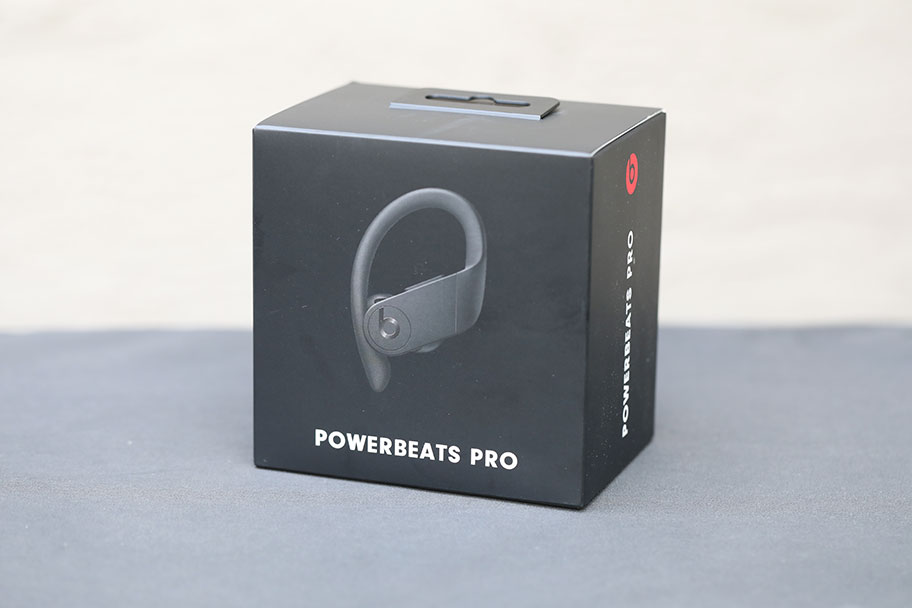 powerbeats packaging