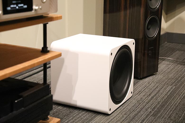 SVS SB-1000 Pro Review: This Is How Upgrade a Sub | The Master Switch
