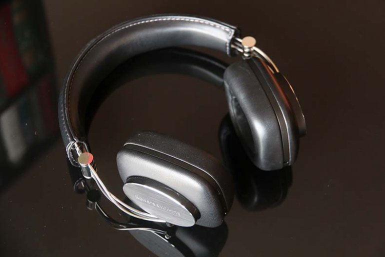 Review Bowers Wilkins P7 Wireless The Master Switch