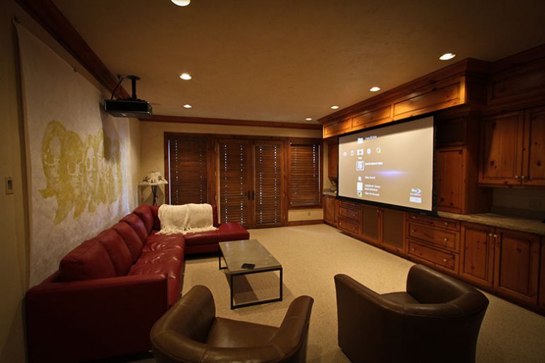 Featured image of post Best Projector Screen For Home Theater